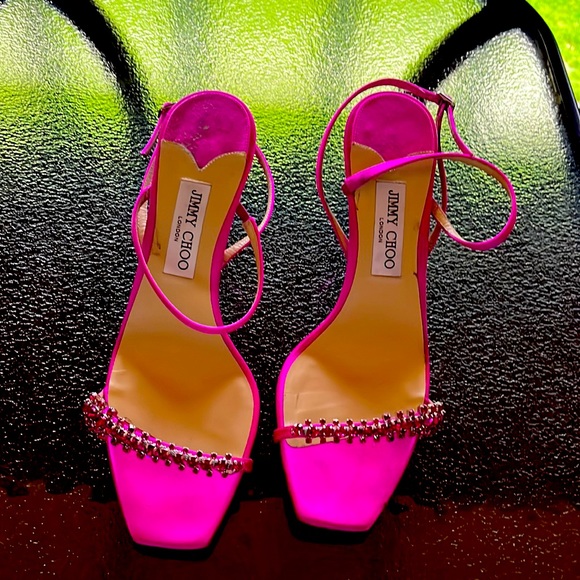 Jimmy Choo Heels.Size 41.5 EU (11.5 US).MEIRA 85,SATIN W/CRYSTAL PIECE.FUCHSIA - Picture 3 of 17
